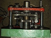 Запчасти на сверлильное оборудование.